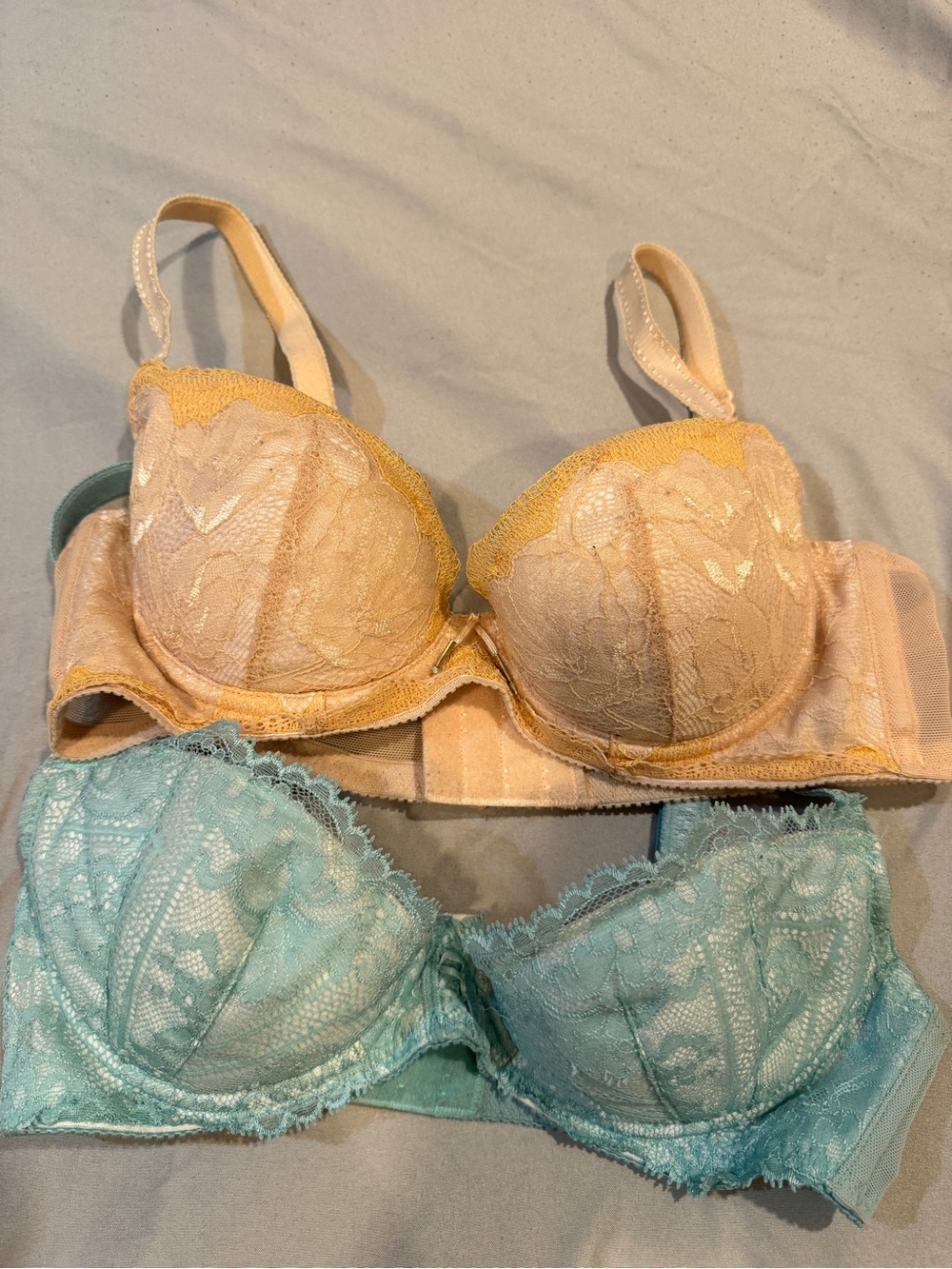 Bradelis lace bras, set of 2 Size 32C